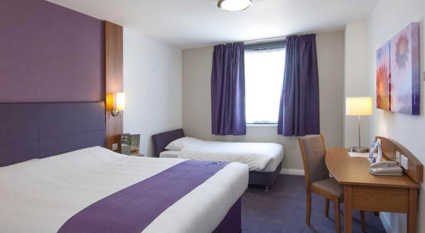 Premier Inn 치체스터 객실 사진