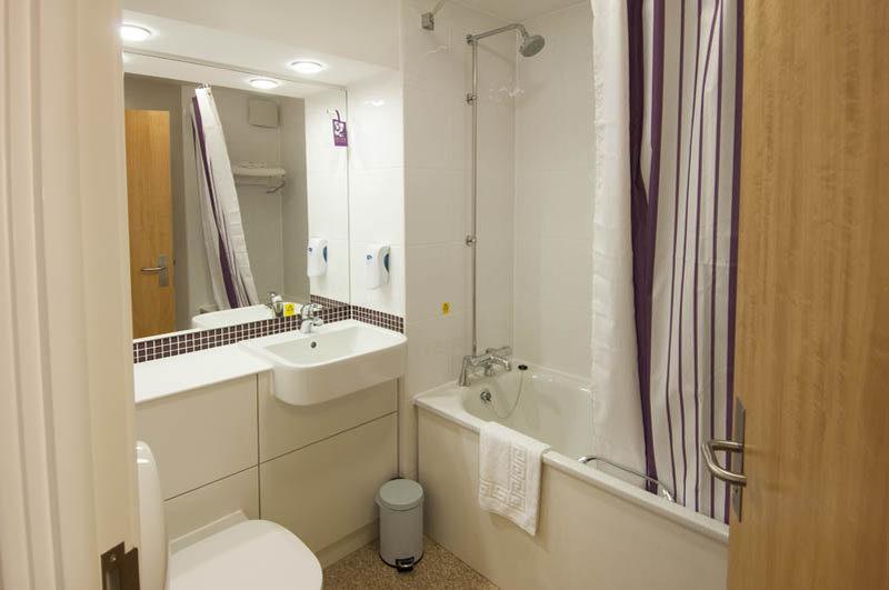 Premier Inn 치체스터 외부 사진